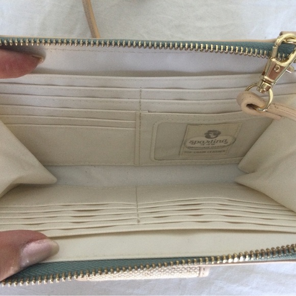 NWT Spartina Floral Embroidered Crossbody Bag - Picture 13 of 16